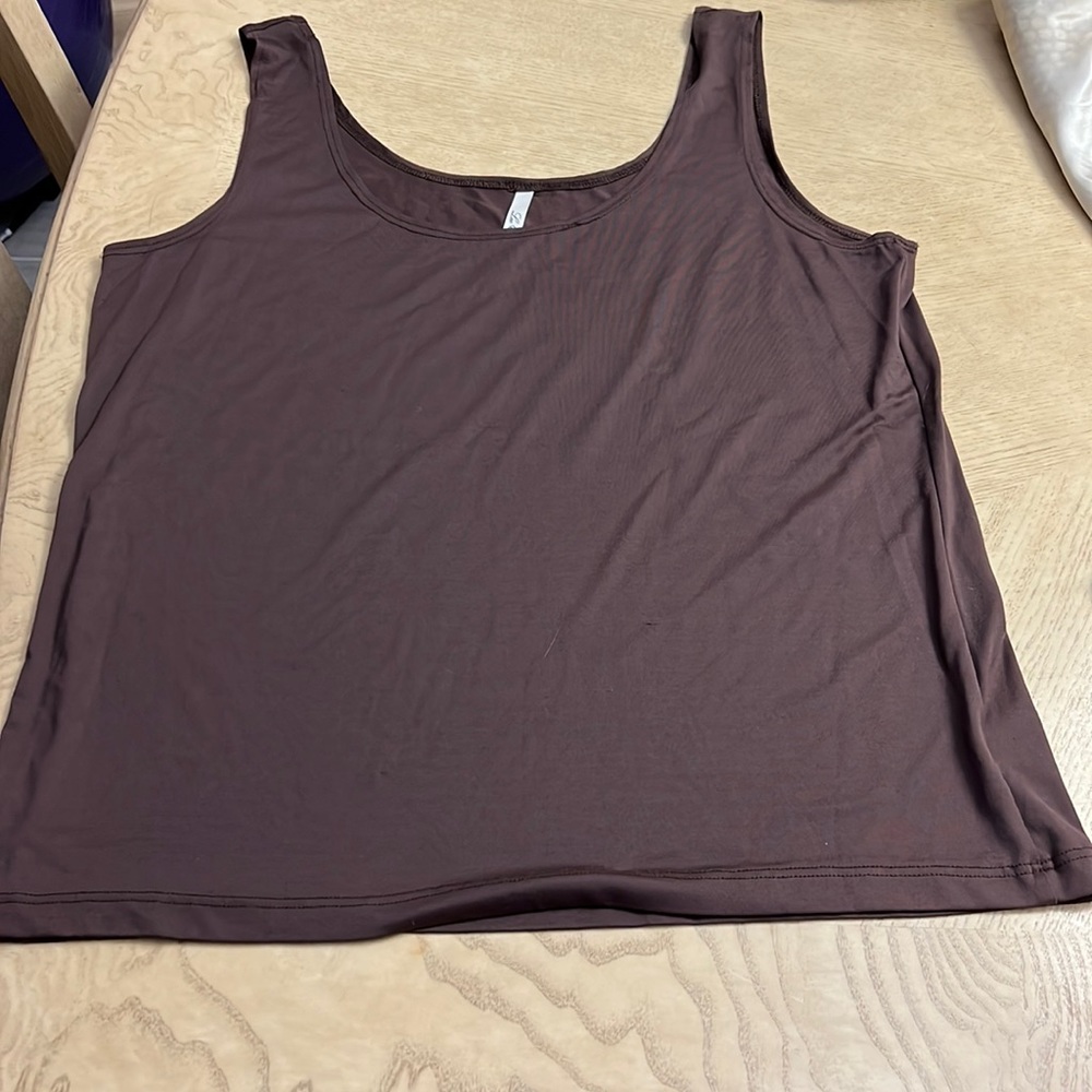Brown LEO & NICHOL tank top. Nylon and Spandex. Made in the USA 🇺🇸 XL